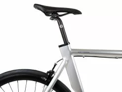 Fixie Bicycle BLB La Piovra ATK -Bicycles winkel blb la piovra atk fixie single speed bike polished silver 3